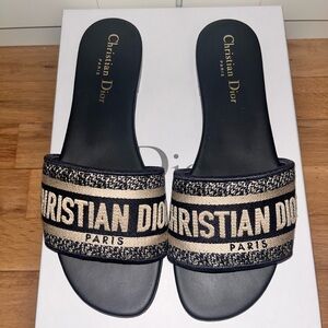 Christian Dior Dway Slides